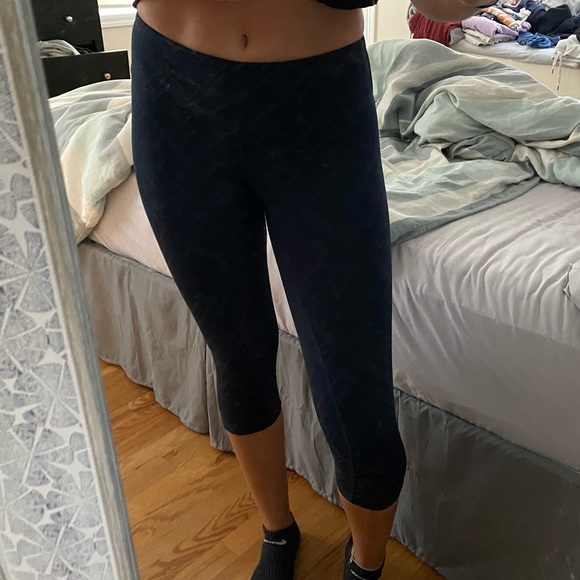 Cropped exercise leggings - Picture 5 of 7
